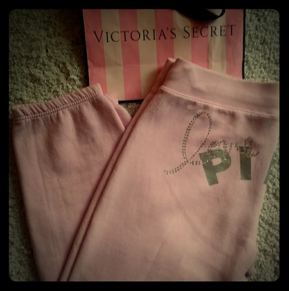 Pants - Victoria Secret Limited Edition Crop Sweatpants
